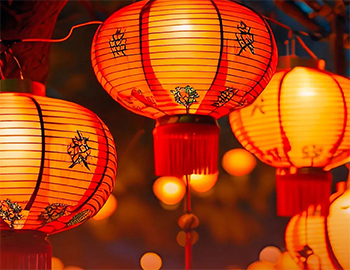 年味不可停，，，，，元宵放龘招